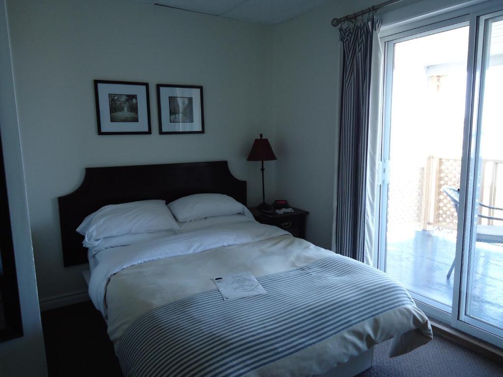 Hôtel-Motel Baie-Ste-Catherine Extérieur photo
