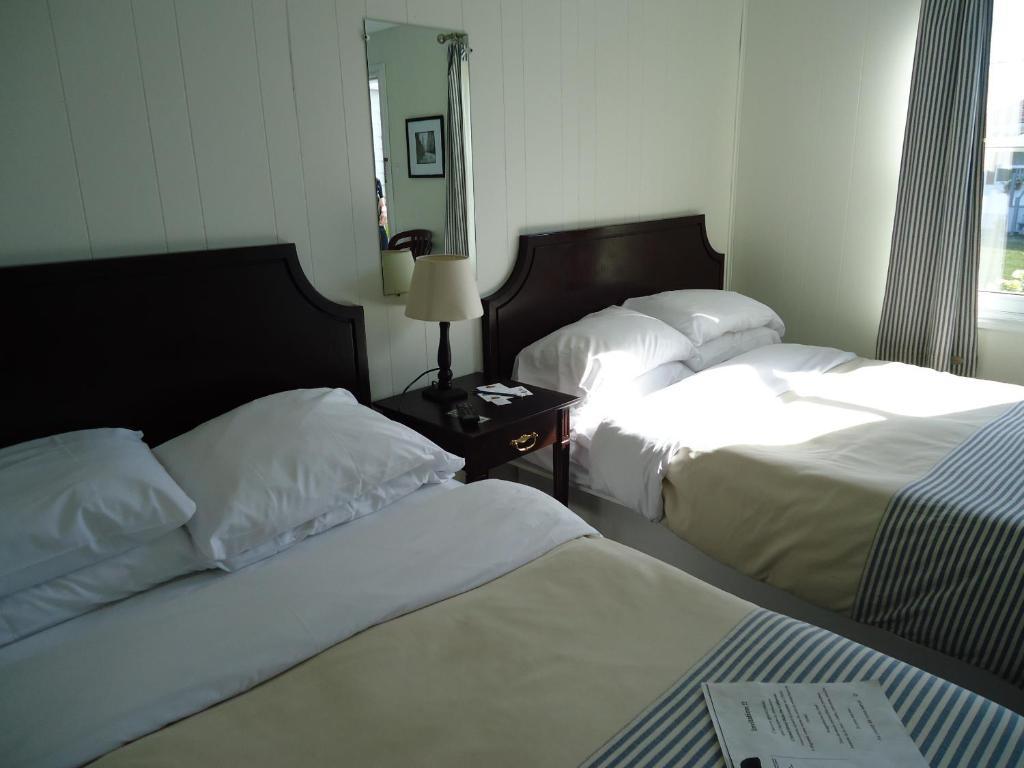 Hôtel-Motel Baie-Ste-Catherine Extérieur photo